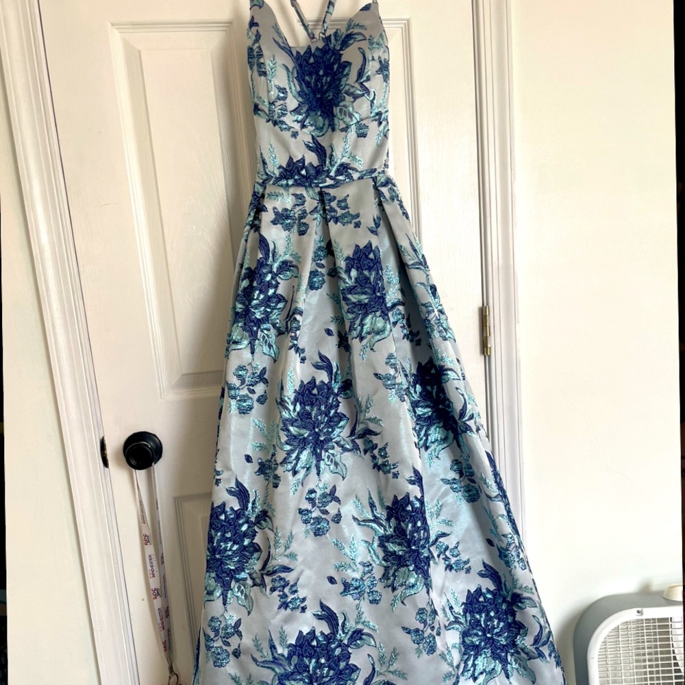 Prom dress tried on but never worn